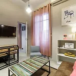 Charming 1 Bdr Downtown Apartment