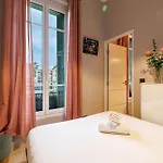 Charming 1 Bdr Downtown *